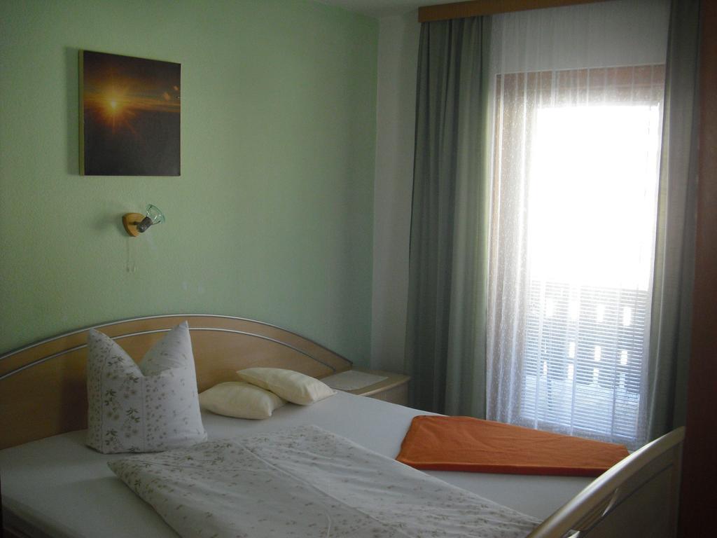 Pension Leitner Hofen Room photo